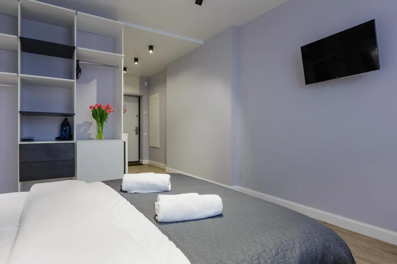 Apartment Апартаменты 1К В Новом Доме М. Вокзальная Kyiv Ukraine